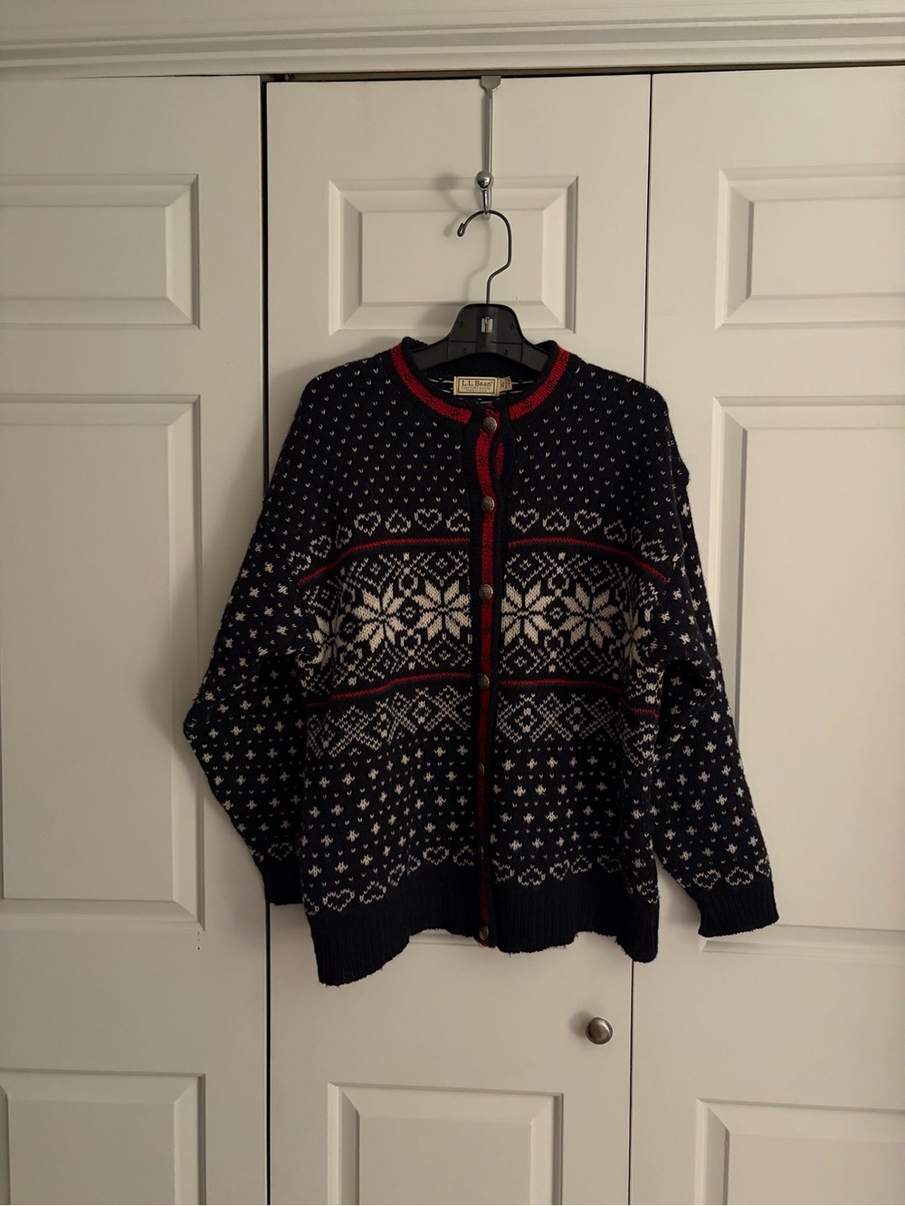 Vintage LL Bean Nordic wool cardigan red, white and navy women’s size XL